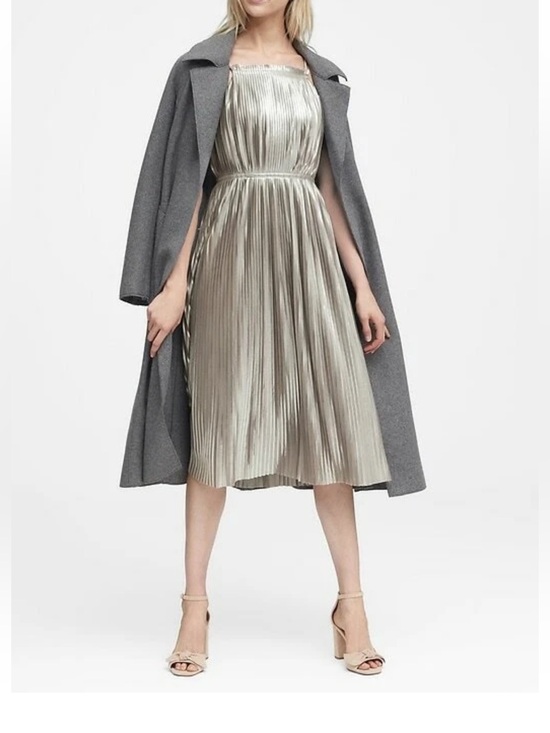 Banana Republic Dresses & Skirts - Banana Republic dress Metallic Pleated High Neck Strap Fit & Flare holiday sz 14